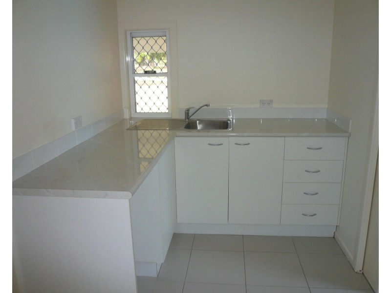 2 Morwong Street, Macleay Island QLD 4184