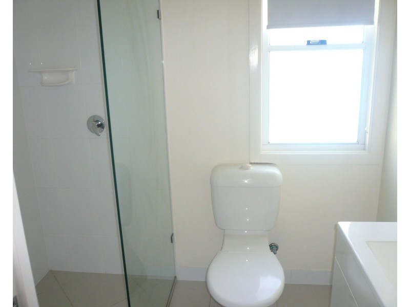 2 Morwong Street, Macleay Island QLD 4184