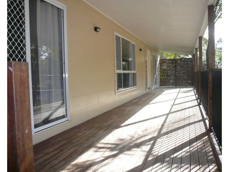 2 Morwong Street, Macleay Island QLD 4184