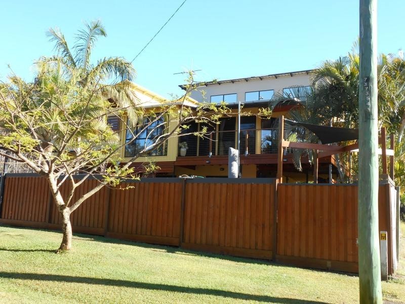 21 Leanne Street, Macleay Island QLD 4184