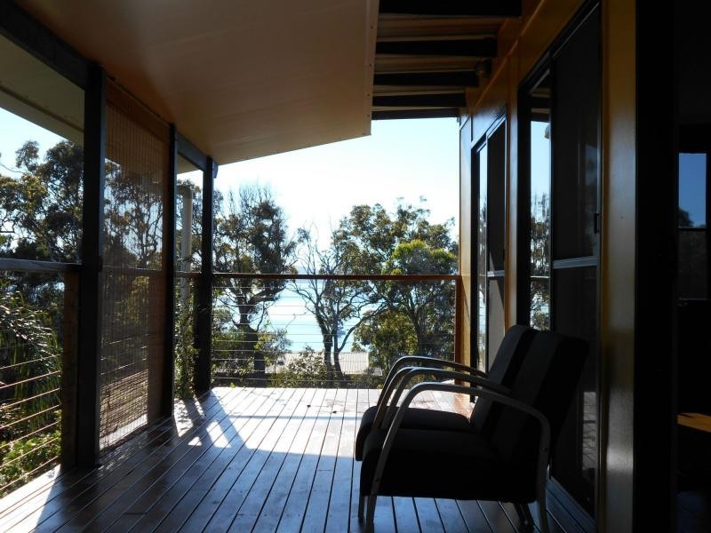 21 Leanne Street, Macleay Island QLD 4184