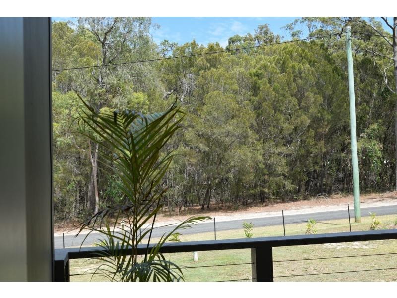 10 Natone Terrace, Macleay Island QLD 4184