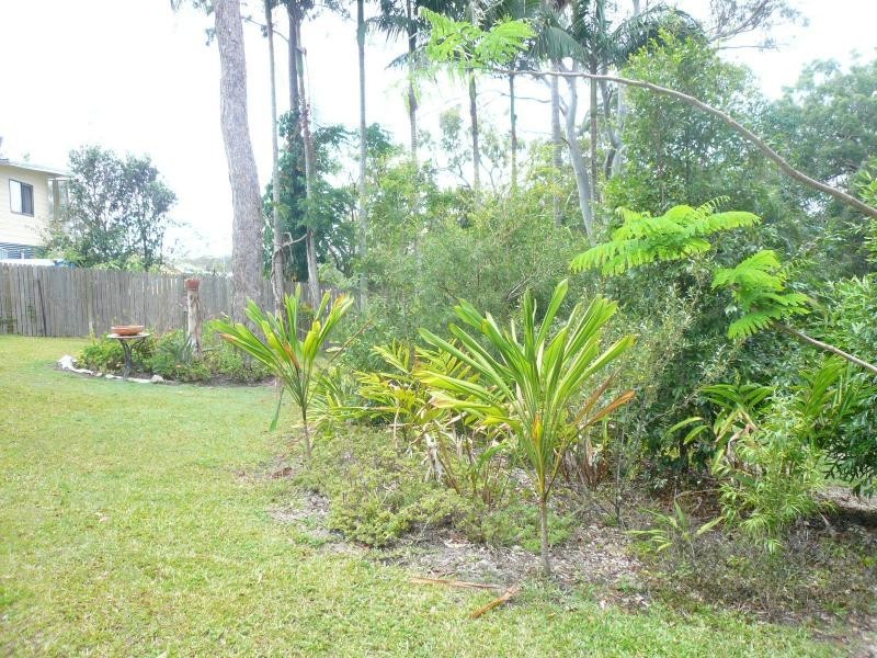12 Hastings Terrace, Macleay Island QLD 4184