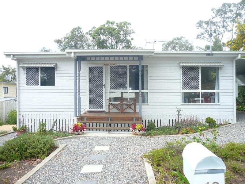 12 Hastings Terrace, Macleay Island QLD 4184