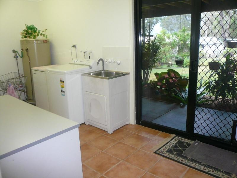 33 Kalara Street, Macleay Island QLD 4184