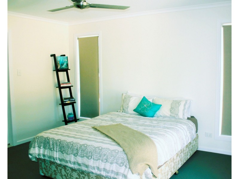 29 Tingara Street, Macleay Island QLD 4184