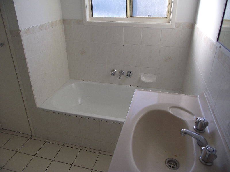 9 Alkira Street, Macleay Island QLD 4184