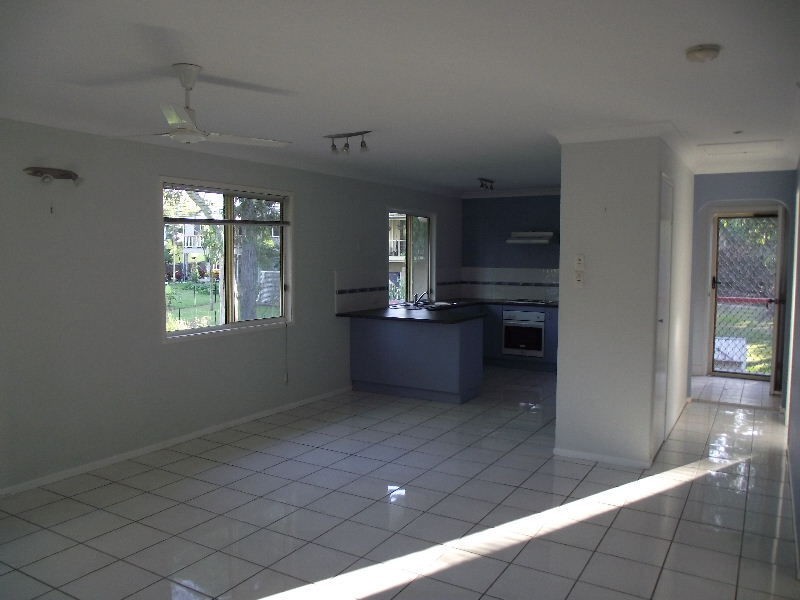 9 Alkira Street, Macleay Island QLD 4184