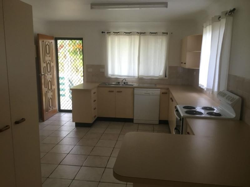 26 Noyes Parade, Karragarra Island QLD 4184