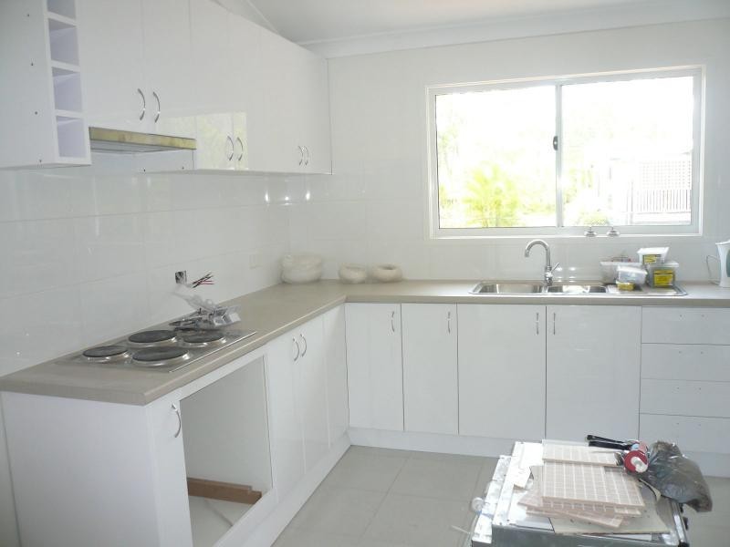 52 Cooee Crescent, Macleay Island QLD 4184