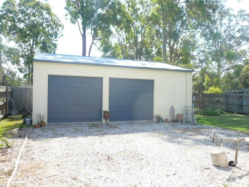 15 Kevin Street, Macleay Island QLD 4184