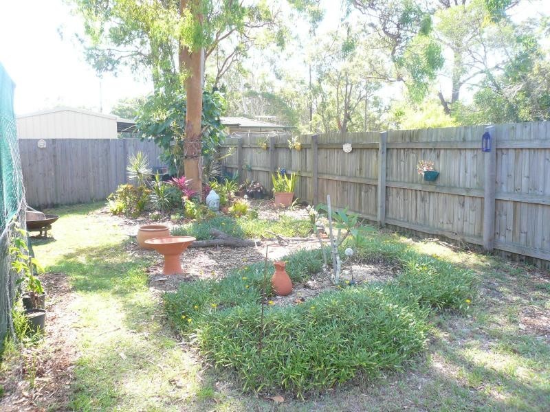 15 Kevin Street, Macleay Island QLD 4184