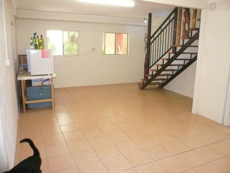 19 Eastbourne Terrace, Macleay Island QLD 4184