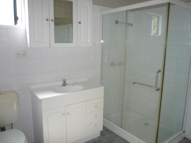 25 Ilya Street, Macleay Island QLD 4184