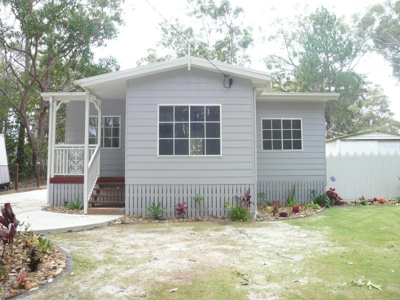 25 Panaroo Street, Macleay Island QLD 4184