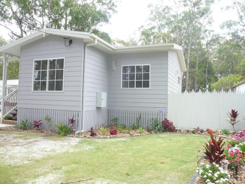 25 Panaroo Street, Macleay Island QLD 4184