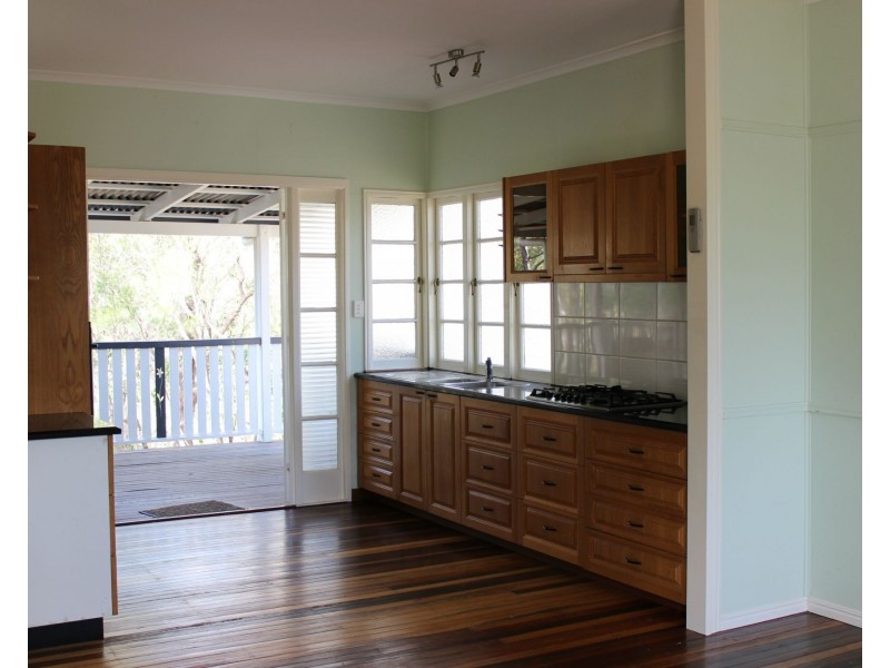 31 Barramundi Street, Macleay Island QLD 4184