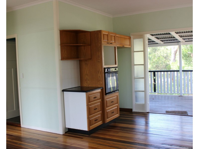 31 Barramundi Street, Macleay Island QLD 4184