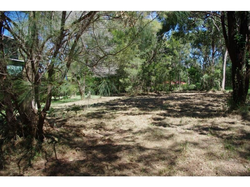 22 The Esplanade, Karragarra Island QLD 4184