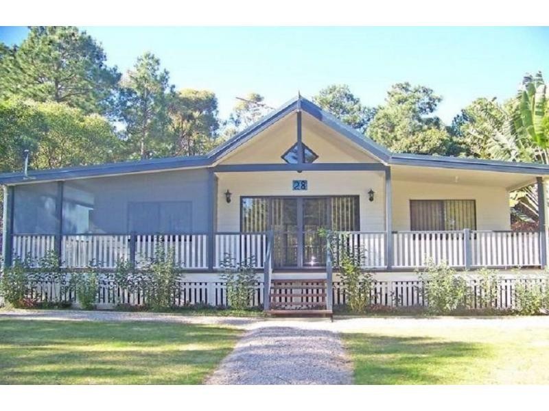 28 Nugent Street, Macleay Island QLD 4184