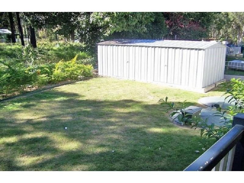 28 Nugent Street, Macleay Island QLD 4184