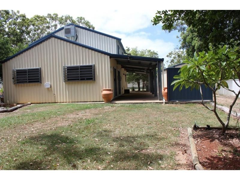 12-14 Pindarri Street, Lamb Island QLD 4184