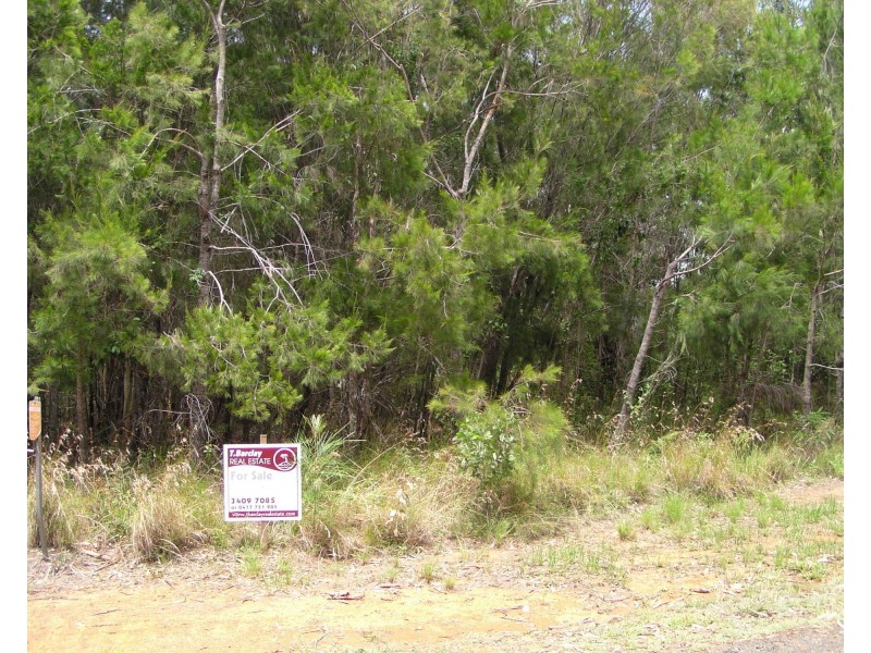 28 Treasure Island Avenue, Karragarra Island QLD 4184