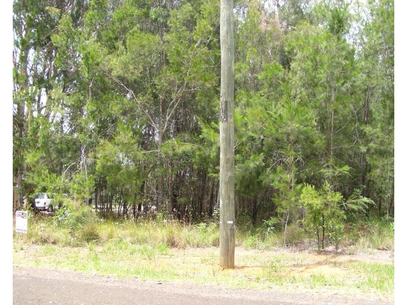 28 Treasure Island Avenue, Karragarra Island QLD 4184