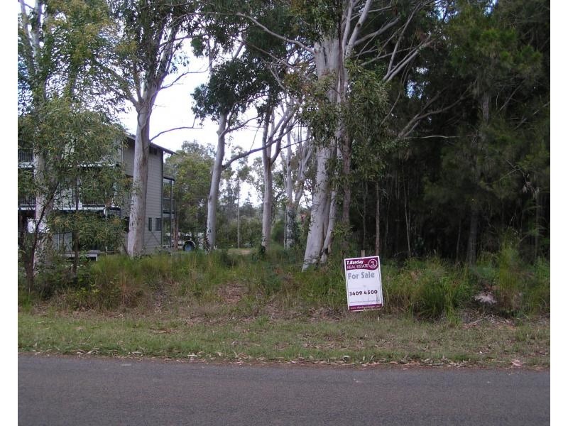 28 Treasure Island Avenue, Karragarra Island QLD 4184