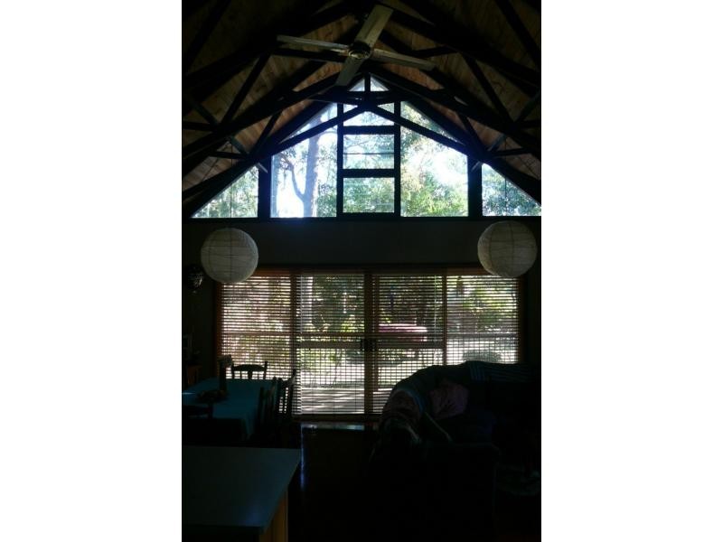 68 High Central Road, Macleay Island QLD 4184