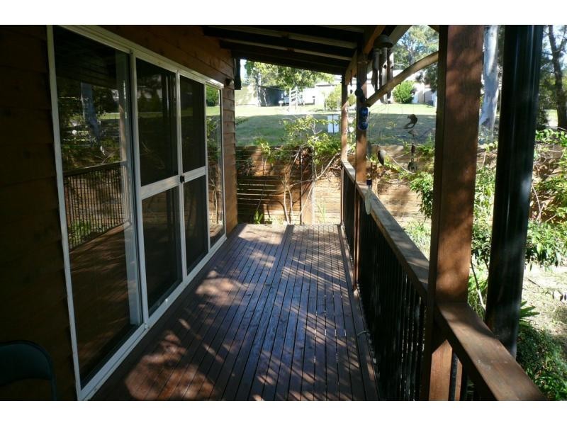 68 High Central Road, Macleay Island QLD 4184