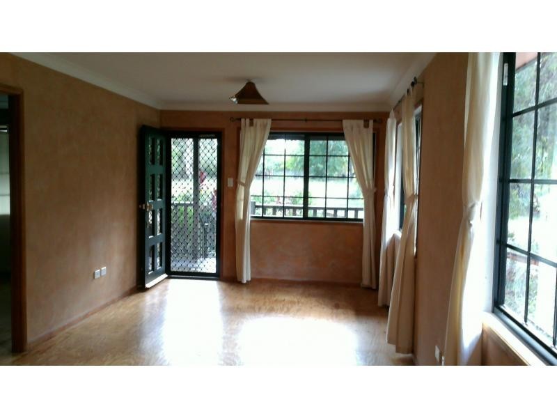 10 Arthur Street, Macleay Island QLD 4184