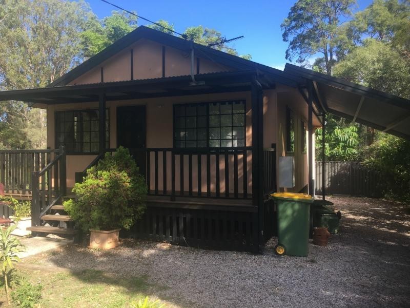 10 Arthur Street, Macleay Island QLD 4184