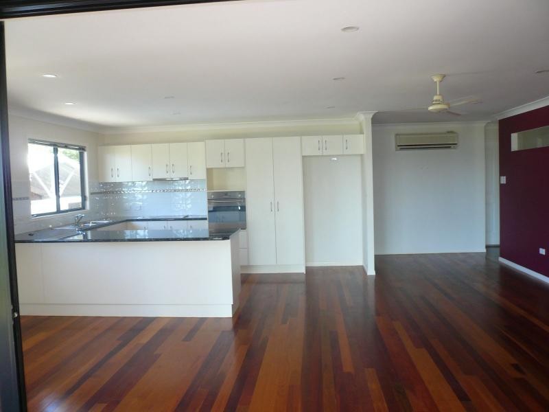 36 Beelong Street, Macleay Island QLD 4184