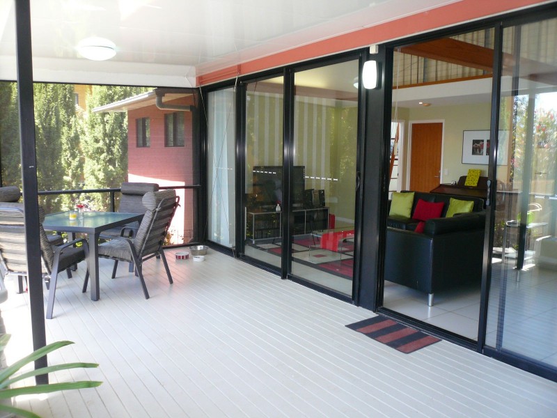 5 Wake Street, Macleay Island QLD 4184