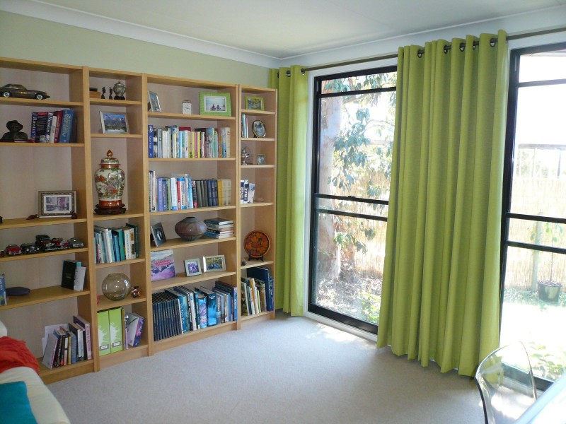 5 Wake Street, Macleay Island QLD 4184