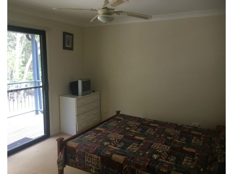 13 Morwong Street, Macleay Island QLD 4184