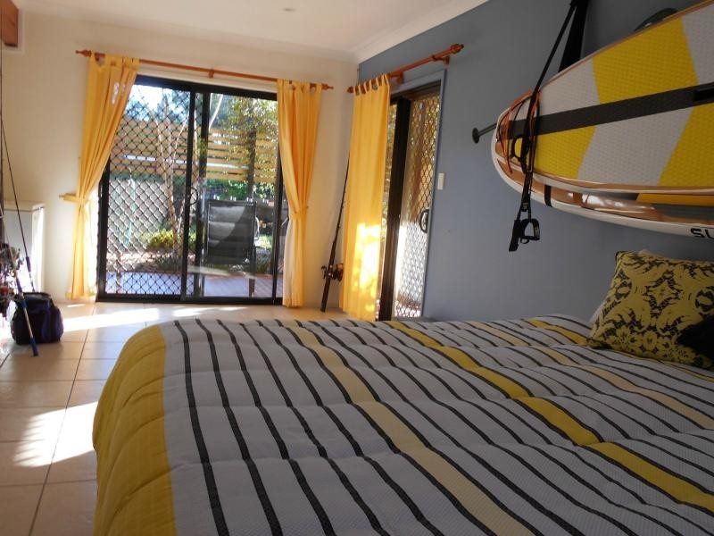 21 Leanne Street, Macleay Island QLD 4184