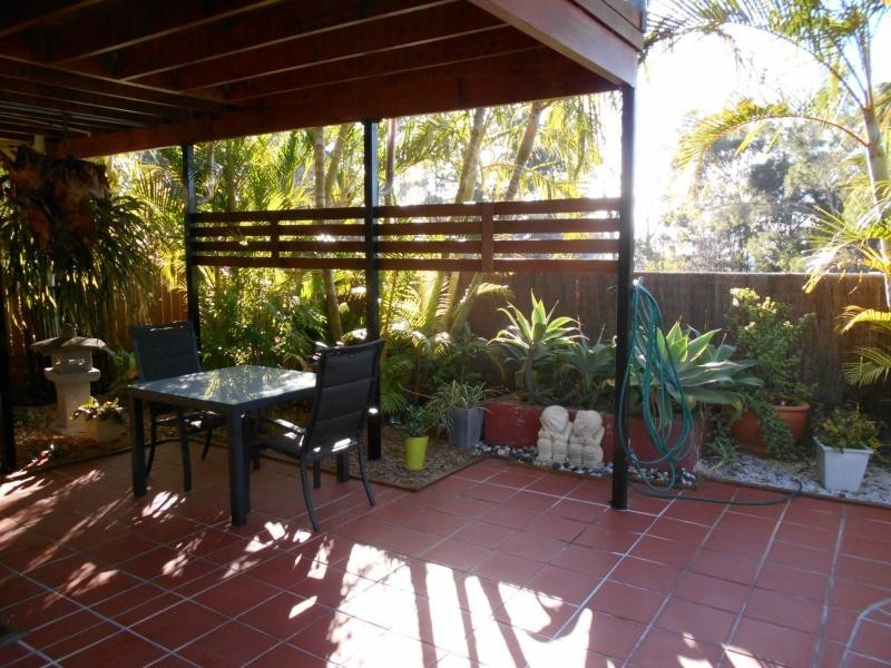 21 Leanne Street, Macleay Island QLD 4184