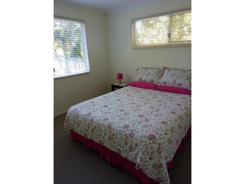 16 Coorong Street, Macleay Island QLD 4184