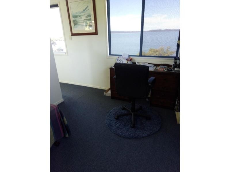 16 Coorong Street, Macleay Island QLD 4184