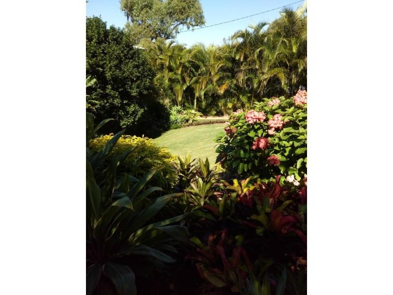 16 Coorong Street, Macleay Island QLD 4184