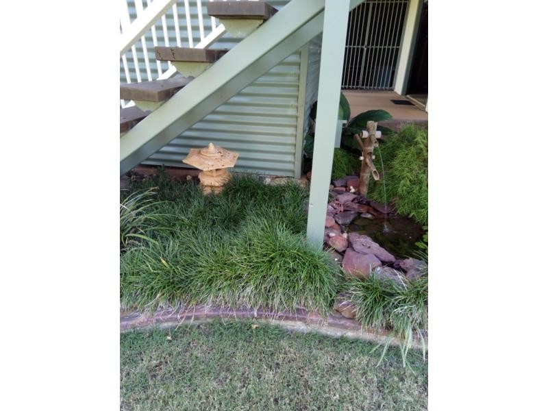 16 Coorong Street, Macleay Island QLD 4184