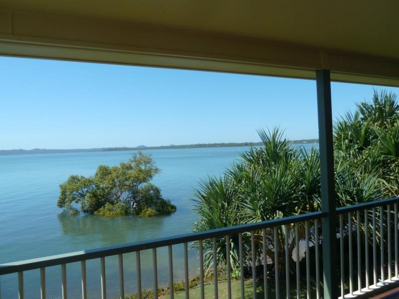16 Coorong Street, Macleay Island QLD 4184