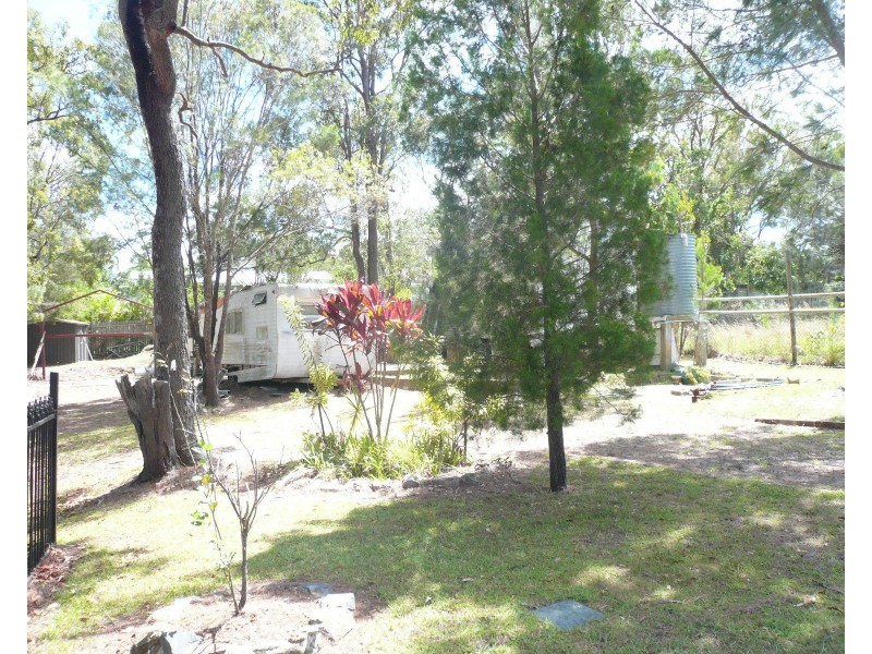 25 Hastings Terrace, Macleay Island QLD 4184