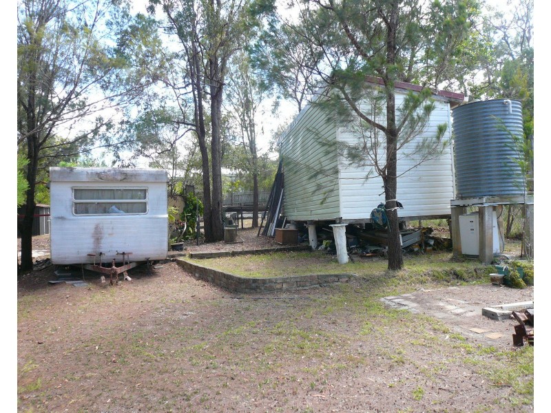 25 Hastings Terrace, Macleay Island QLD 4184
