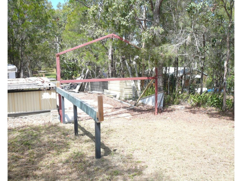 25 Hastings Terrace, Macleay Island QLD 4184