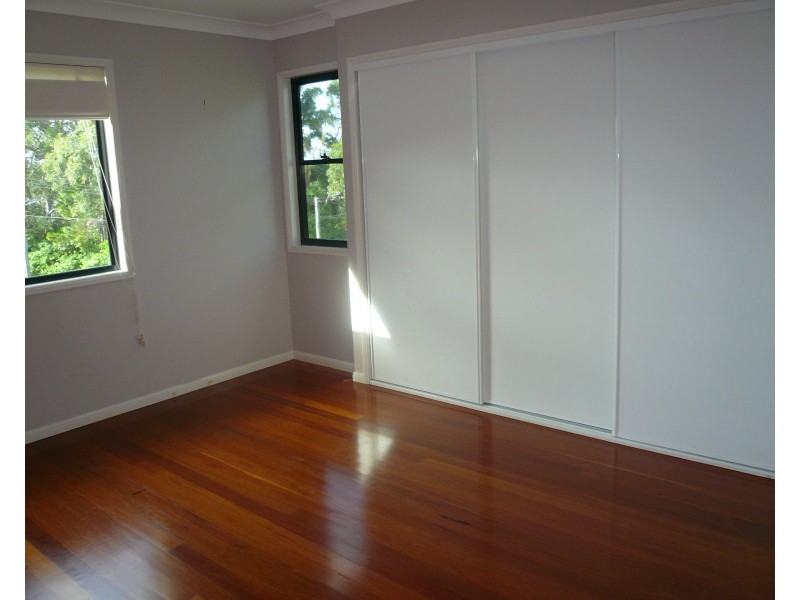 15 Mawarra Street, Macleay Island QLD 4184