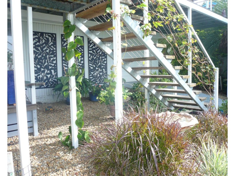 65 Beelong Street, Macleay Island QLD 4184