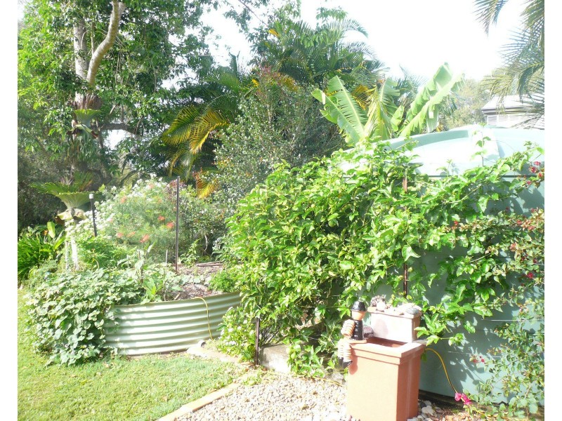 65 Beelong Street, Macleay Island QLD 4184